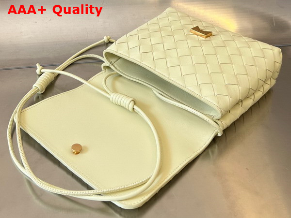 Bottega Veneta Mini Intrecciato Cross Body Bag Ice Cream Lambskin Replica