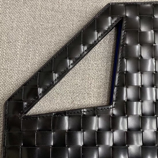 Bottega Veneta Mini North South Tote in Nero Intrecciato Spazzolato Calfskin