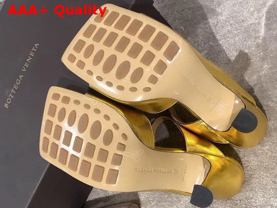 Bottega Veneta Mule Sandals with an Elongate Square Sole Gold Calfskin Replica