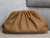 Bottega Veneta Oversize Frame Clutch in Cammello Smooth Butter Calf