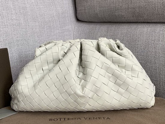 Bottega Veneta Oversize Pouch in Maxi Intreccio Plaster