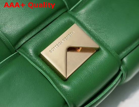 Bottega Veneta Padded Cassette Bag in Racing Green Lambskin Replica