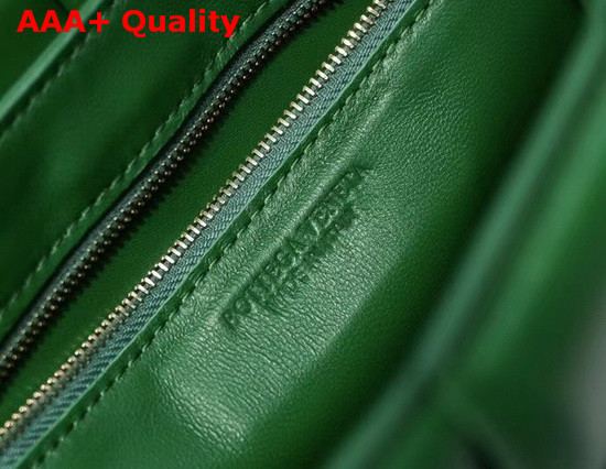 Bottega Veneta Padded Cassette Bag in Racing Green Lambskin Replica