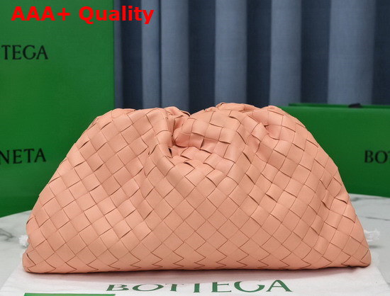 Bottega Veneta Pouch in Pink Intrecciato Leather Replica