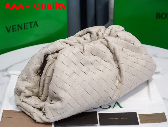 Bottega Veneta Pouch in Plaster Intrecciato Leather Replica