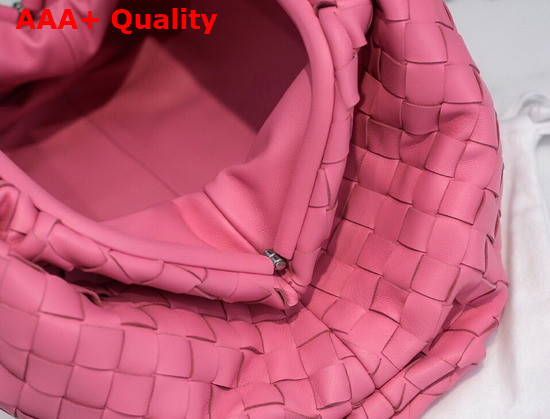 Bottega Veneta Pouch in Rose Intrecciato Leather Replica