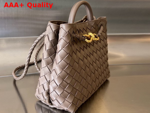 Bottega Veneta Small Andiamo Bag in Chocolate Intrecciato Leather Replica