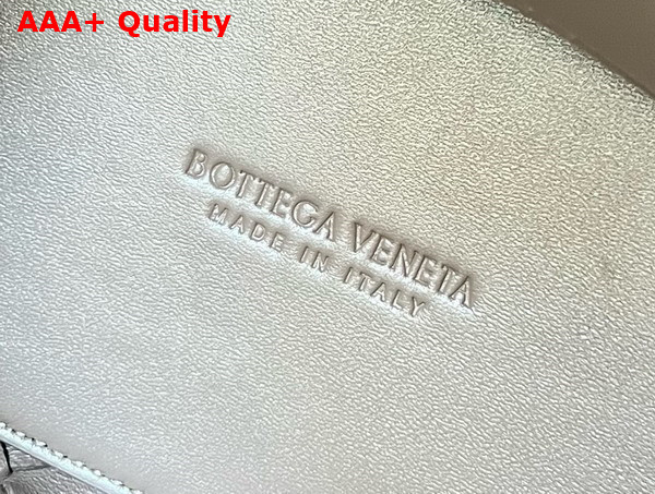 Bottega Veneta Small Andiamo Bag in Chocolate Intrecciato Leather Replica