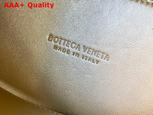 Bottega Veneta Small Andiamo Bag in Fondant Supple Intrecciato Suede Leather Replica