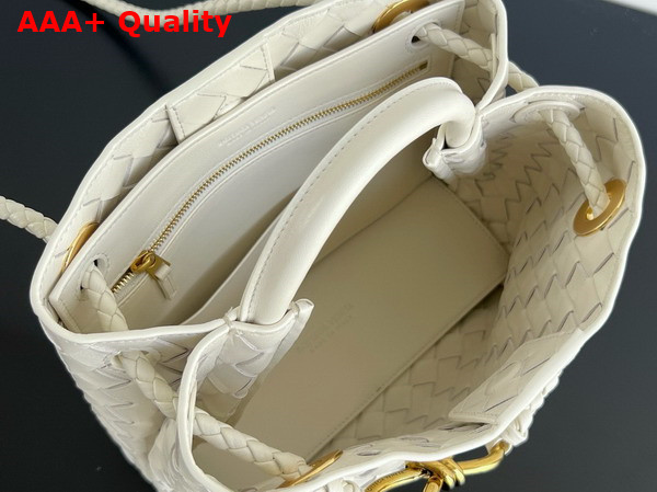 Bottega Veneta Small Andiamo Bag in Sea Salt Intrecciato Leather Replica