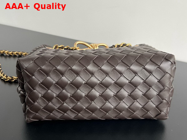 Bottega Veneta Small Andiamo with Chain in Fondant Intrecciato Leather Replica