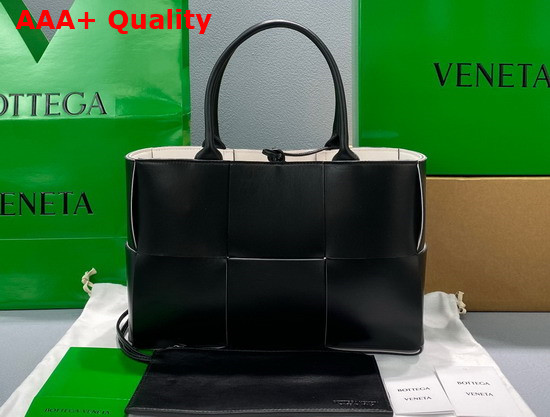 Bottega Veneta Small Arco Tote in Black Lambskin Replica