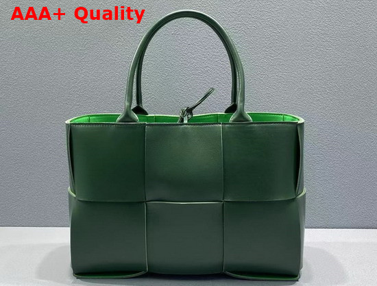 Bottega Veneta Small Arco Tote in Dark Green Lambskin Replica