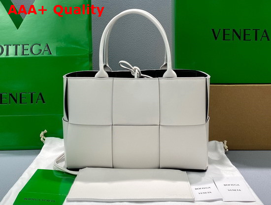 Bottega Veneta Small Arco Tote in White Lambskin Replica