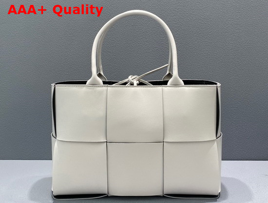 Bottega Veneta Small Arco Tote in White Lambskin Replica