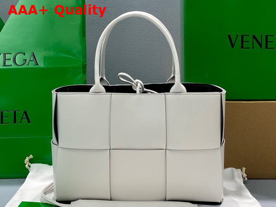 Bottega Veneta Small Arco Tote in White Lambskin Replica