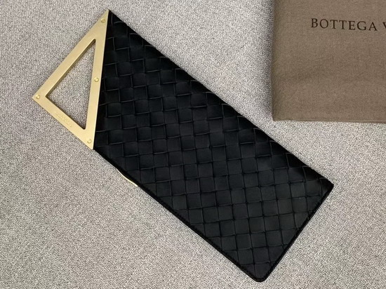 Bottega Veneta Small BV Rim Intrecciato Clutch in Black