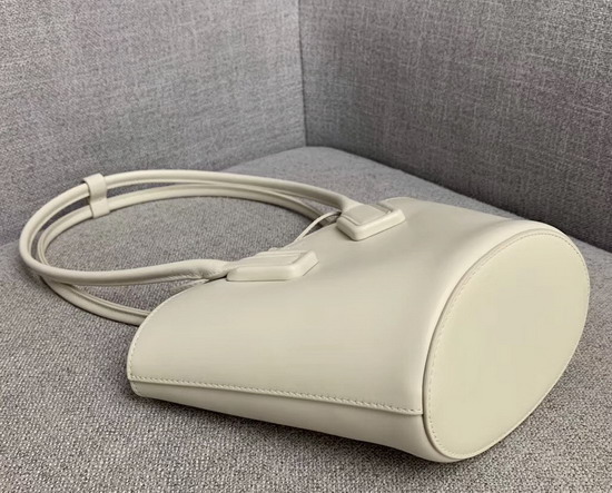 Bottega Veneta Small Basket Tote in Bianco French Calfskin