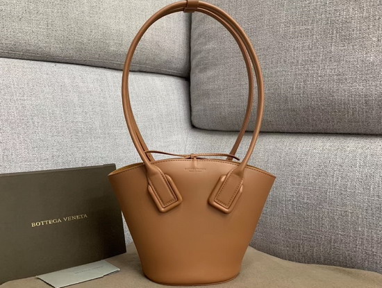 Bottega Veneta Small Basket Tote in Wood French Calfskin