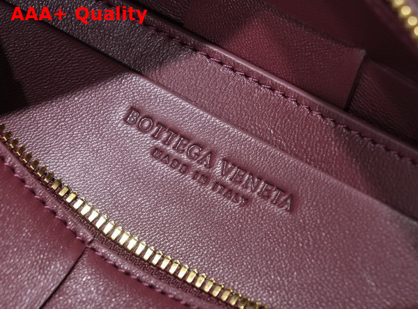 Bottega Veneta Small Brick Cassette Burgundy Intreccio Leather Replica