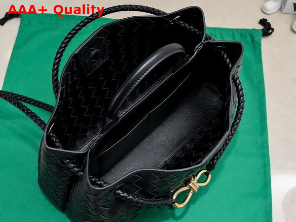 Bottega Veneta Small East West Andiamo Bag in Black Intrecciato Leather Replica