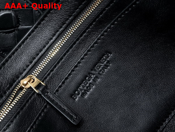 Bottega Veneta Small East West Andiamo Bag in Black Intrecciato Leather Replica