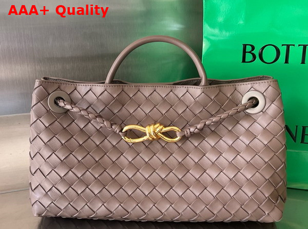 Bottega Veneta Small East West Andiamo Top Handle Bag in Chocolate Intrecciato Leather Replica