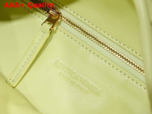 Bottega Veneta Small Hop Bag in Damomile Intrecciato Calfskin Leather Replica