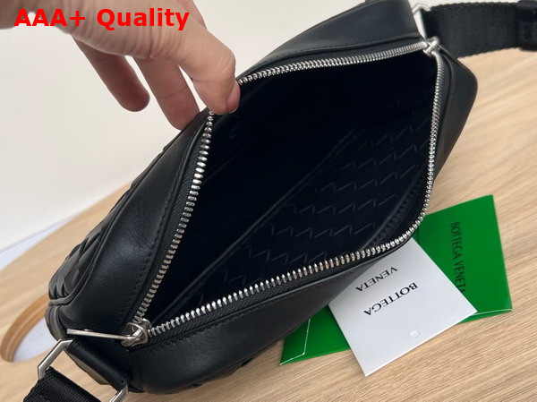 Bottega Veneta Small Intrecciato Camera Bag Black Replica