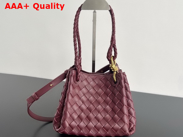 Bottega Veneta Small Parachute Shoulder Bag in Barolo Supple Intrecciato Leather Replica