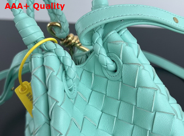 Bottega Veneta Small Parachute Shoulder Bag in Green Oasis Supple Intrecciato Leather Replica