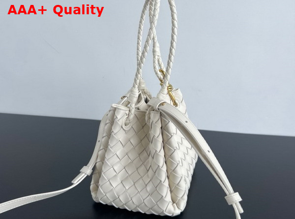 Bottega Veneta Small Parachute Shoulder Bag in Sea Salt Supple Intrecciato Leather Replica