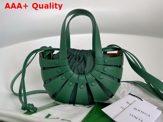 Bottega Veneta Small Shell Cut Out Shoulder Bag in Racing Green French Calf Replica