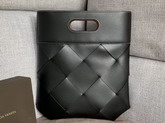 Bottega Veneta Small Slip Tote in French Calf Nero