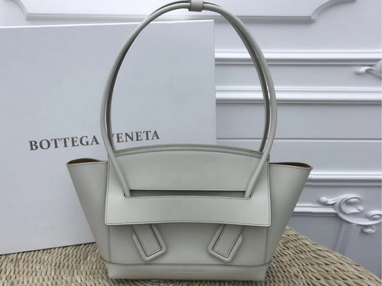 Bottega Veneta The Arco 33 Bag in Bianco French Calf