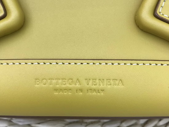 Bottega Veneta The Arco 33 Bag in Yellow French Calf