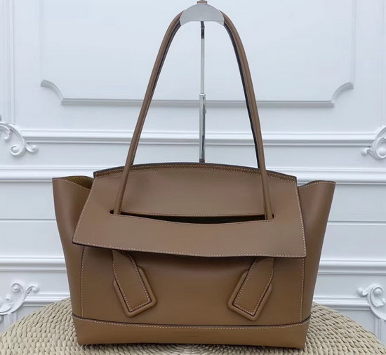 Bottega Veneta The Arco 48 Bag in French Calf Wood