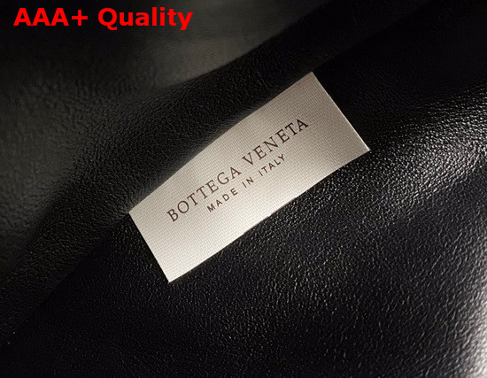 Bottega Veneta The Medium Bulb in Black Nappa Leather Replica