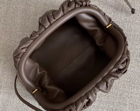 Bottega Veneta The Pouch 20 in Chocolate Maxi Woven Leather