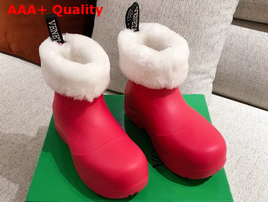 Bottega Veneta The Puddle Boots in Red Rubber with Shearling Lining Replica