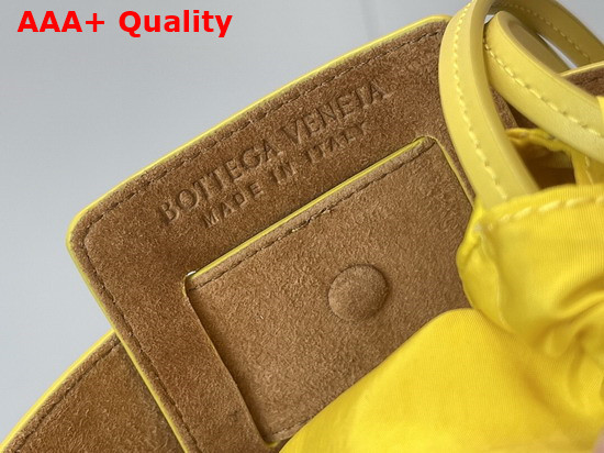 Bottega Veneta The Shell Yellow Replica