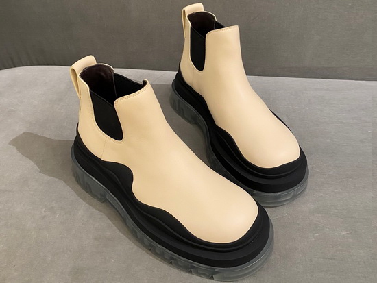 Bottega Veneta The Tire Boots Butter Vegetable Tanned Calf Leather Upper Transparent Rubber Stamped Outsole with Opaque Texture Replica