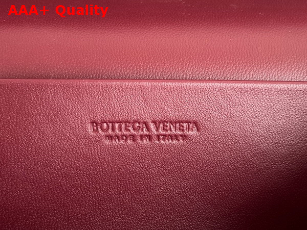 Bottega Veneta Vanity Case On Strap Cherry Intrecciato Leather Replica