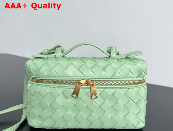 Bottega Veneta Vanity Case On Strap Fresh Mint Intrecciato Leather Replica