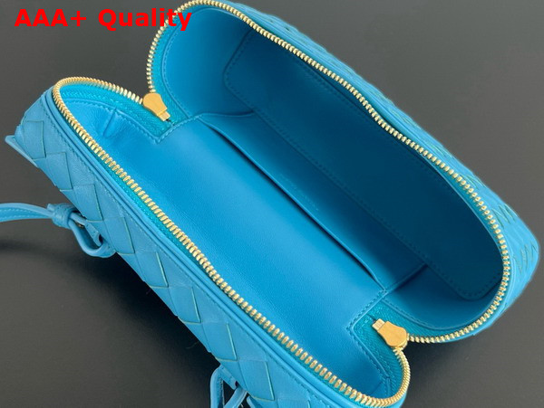 Bottega Veneta Vanity Case On Strap Light Blue Intrecciato Leather Replica