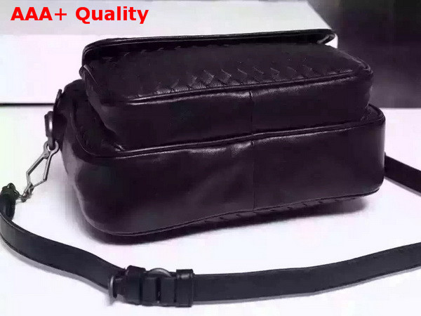 Bottega Veneta Women Messenger Bag in Black Replica