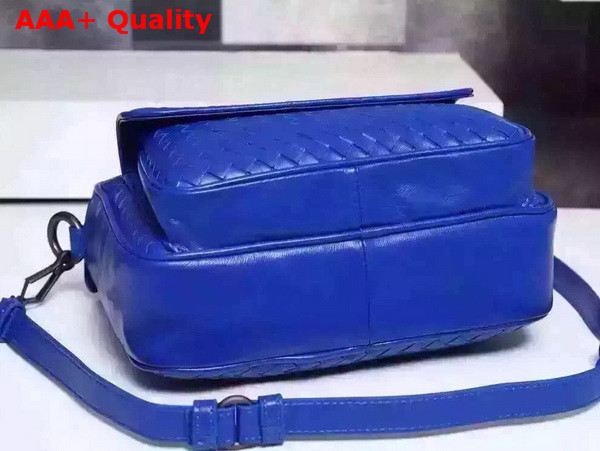 Bottega Veneta Women Messenger Bag in Blue Replica