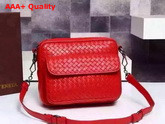 Bottega Veneta Women Messenger Bag in Red Replica