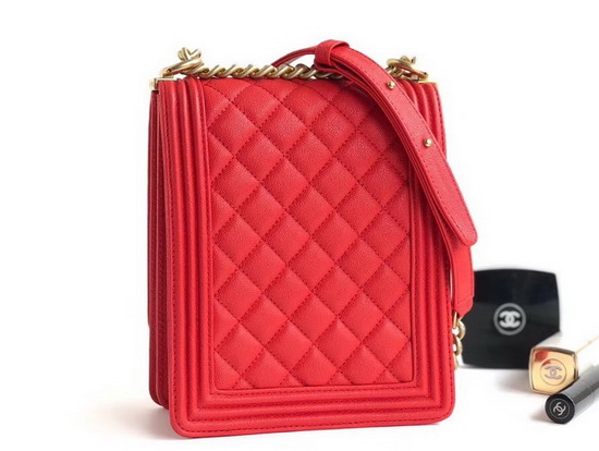 Boy Chanel Handbag in Red Grained Calfskin AS0130