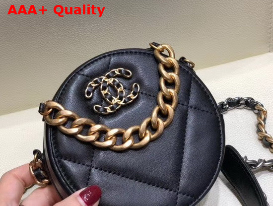 Chanel 19 Clutch with Chain Lambskin Gold Tone Silver Tone and Ruthenium Finish Metal Black AP0945 Replica